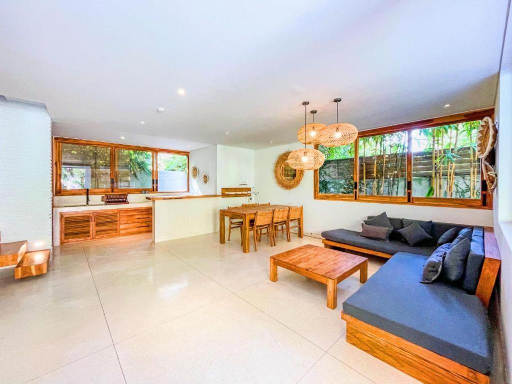 Marlaca Villas Lombok Kuta  외부 사진